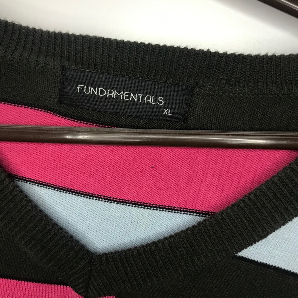 Fundamentals men’s sweater - Picture 1 of 4